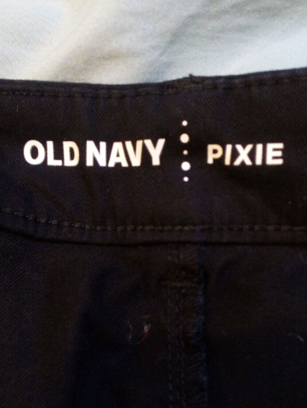 Old Navy Black Chino Pants - Slim Fit - Picture 6 of 7